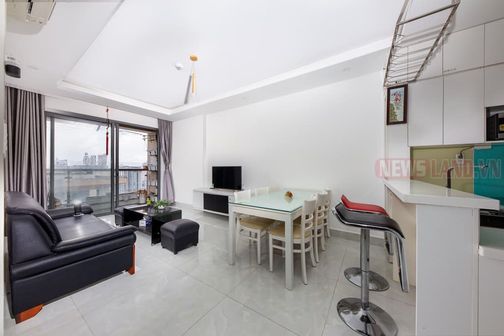 Bán căn hộ chung cư 2 phòng ngủ 81m2, tầng cao, giá tốt nhất dự án