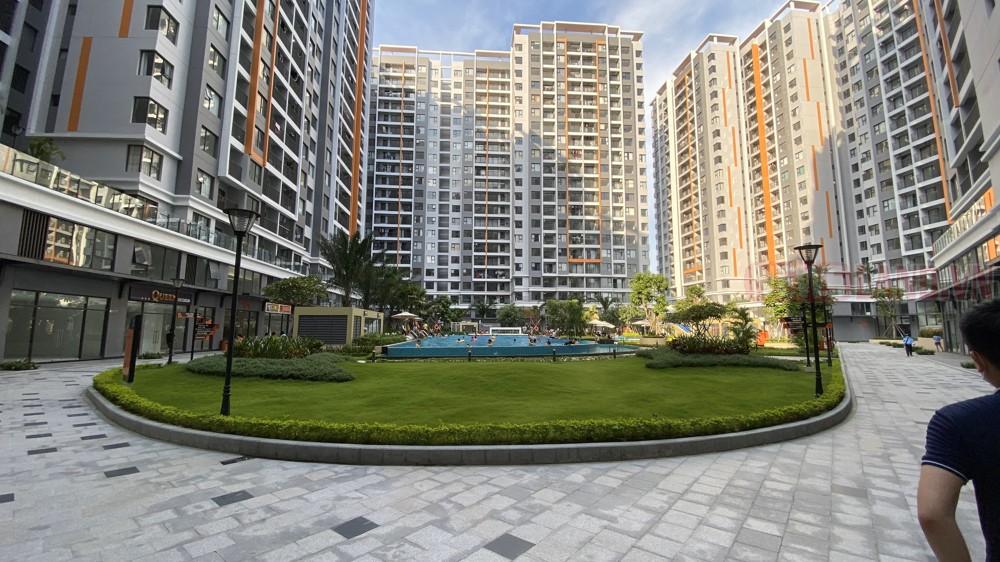 Cho thuê căn hộ 2 phòng ngủ 2 nhà vệ sinh, căn góc có sân vườn safira khang điền, 69m2, tầng cao, có nội thất