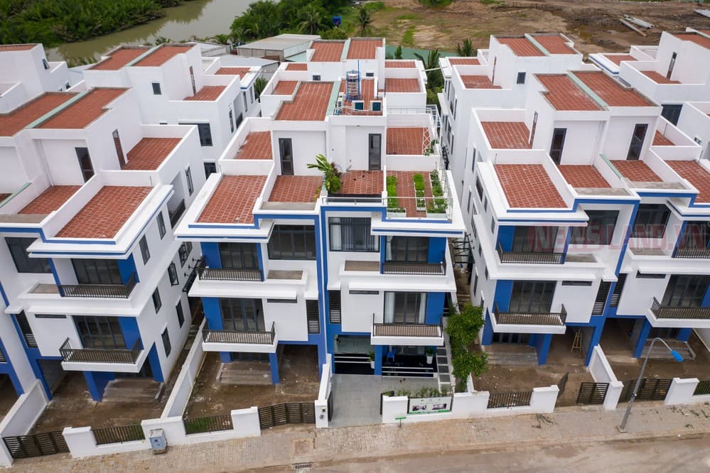 nhà mẫu đông tăng long an lộc